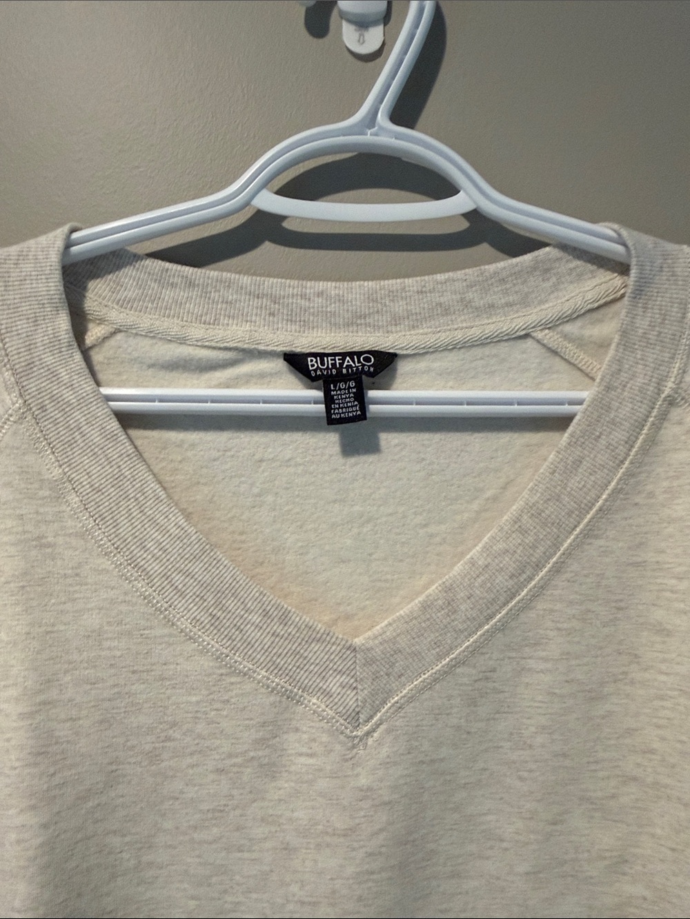Buffalo David Bitton Cream V-Neck Pullover Sweater - Picture 3 of 3